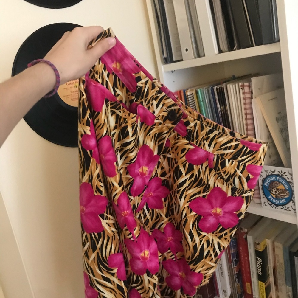 vintage escada floral pants | size 34 - Picture 2 of 11
